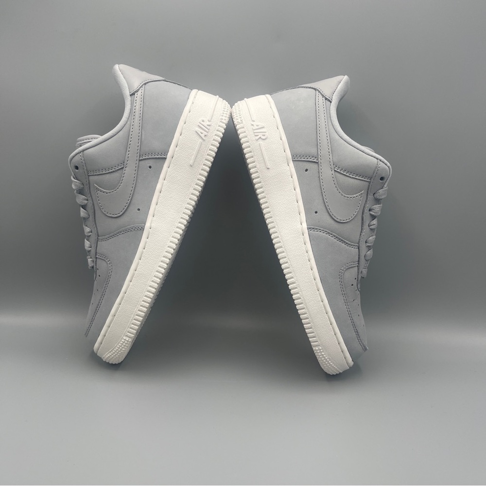 Nike Wmns Air Force 1 Premium AF1 PRM MF Wolf Grey White/ Size 7.5 - Picture 11 of 13
